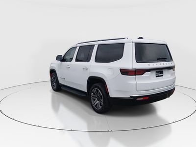 2024 Jeep Wagoneer - Photo 5
