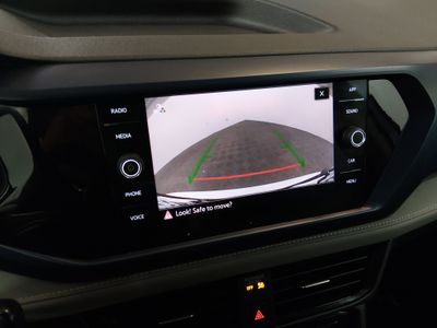 2024 Volkswagen Taos - Photo 16