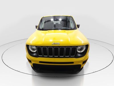 2023 Jeep Renegade - Photo 2