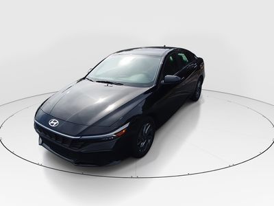 2024 Hyundai Elantra - Photo 3