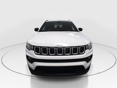 2024 Jeep Compass - Photo 2