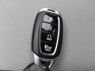 2025 Hyundai Venue — photo 15 view