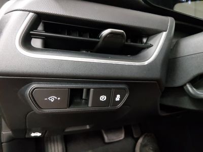 2025 Kia K4 - Photo 13