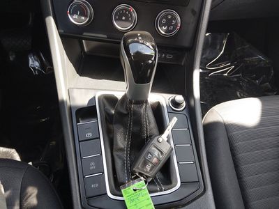2024 Volkswagen Jetta - Photo 15