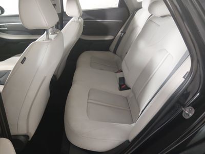 2024 Hyundai Sonata - Photo 18