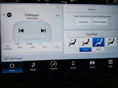 2023 Chrysler Pacifica — photo 17 view