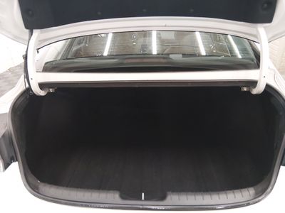 2024 Hyundai Elantra - Photo 11