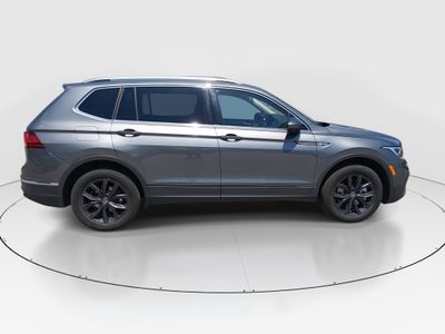 2024 Volkswagen Tiguan - Photo 8