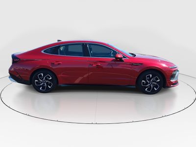 2024 Hyundai Sonata - Photo 8