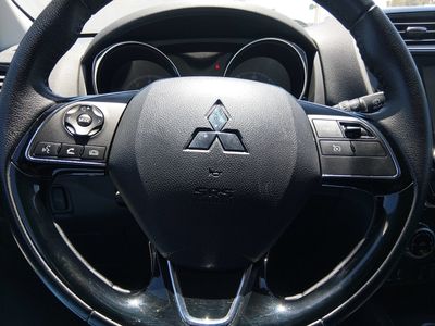 2024 Mitsubishi Outlander Sport — photo 12 view