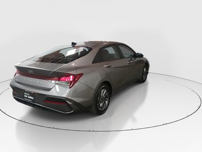 2024 Hyundai Elantra - Photo 7