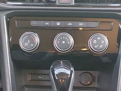 2024 Volkswagen Taos - Photo 13