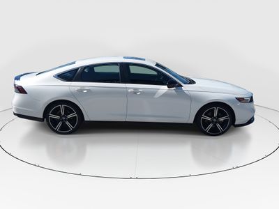 2024 Honda Accord Hybrid - Photo 8