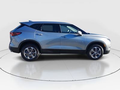 2025 Chevrolet Blazer - Photo 8