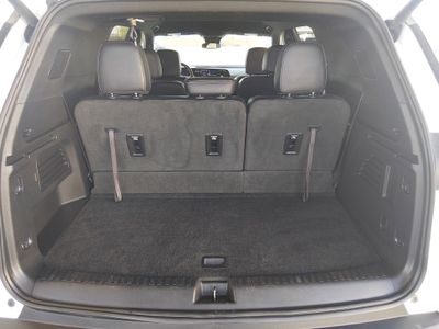 2025 Chevrolet Traverse - Photo 11
