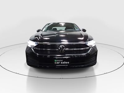 2024 Volkswagen Jetta - Photo 2