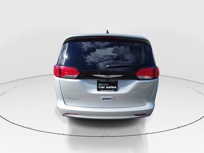 2023 Chrysler Voyager - Photo 6