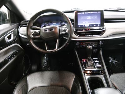 2024 Jeep Compass - Photo 12