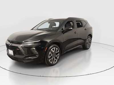 2025 Chevrolet Blazer - Photo 3