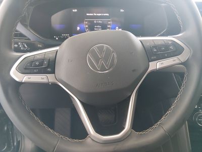 2024 Volkswagen Taos - Photo 12