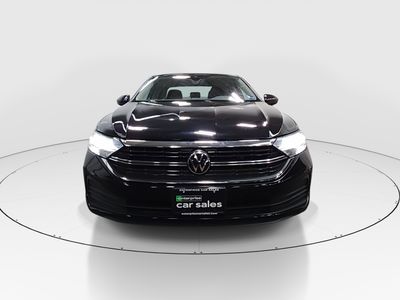 2024 Volkswagen Jetta - Photo 2