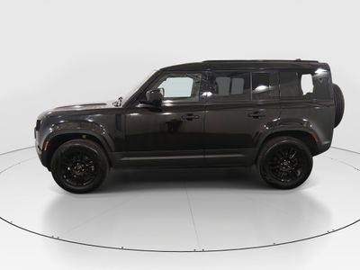 2025 Land Rover Defender - Photo 4