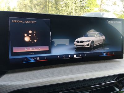 2025 BMW 3 Series - Photo 21