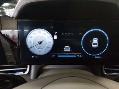 2024 Hyundai Elantra - Photo 11
