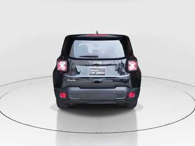 2023 Jeep Renegade - Photo 6
