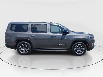 2024 Jeep Wagoneer - Photo 8