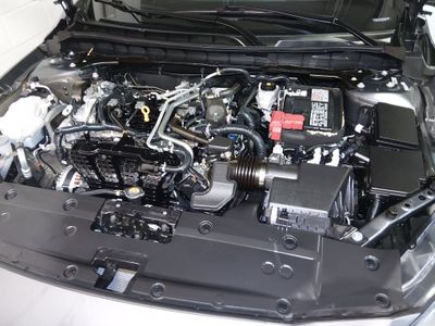 2025 Nissan Altima - Photo 9
