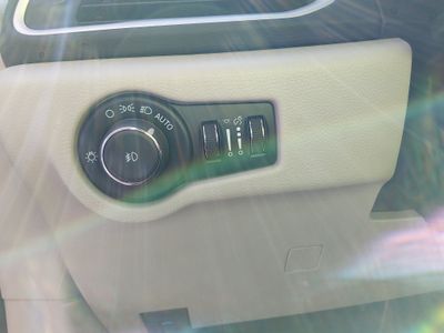 2024 Chrysler Pacifica — photo 13 view