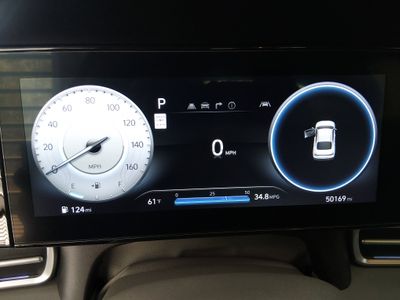 2024 Hyundai Elantra - Photo 14
