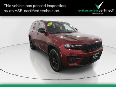 2025 Jeep Grand Cherokee - Photo 1