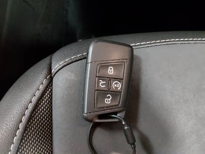 2024 Volkswagen Taos - Photo 15