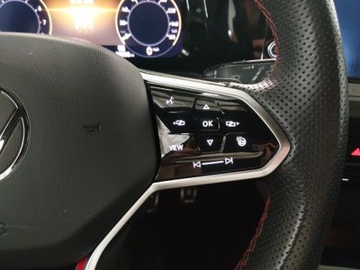2024 Volkswagen Golf GTI - Photo 10
