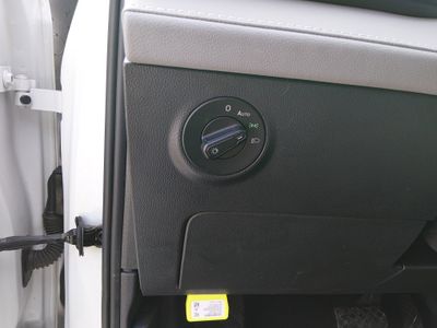2024 Volkswagen Taos - Photo 13