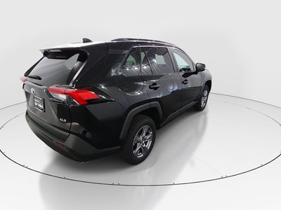 2024 Toyota RAV4 - Photo 7