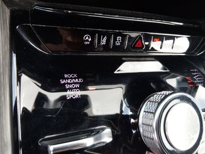 2023 Jeep Wagoneer L - Photo 16
