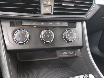 2024 Volkswagen Jetta - Photo 20