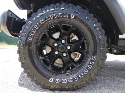 2023 Jeep Wrangler - Photo 10