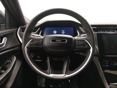 2025 Jeep Grand Cherokee - Photo 12
