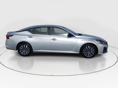 2024 Nissan Altima - Photo 8