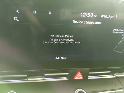 2024 Hyundai Elantra — photo 19 view
