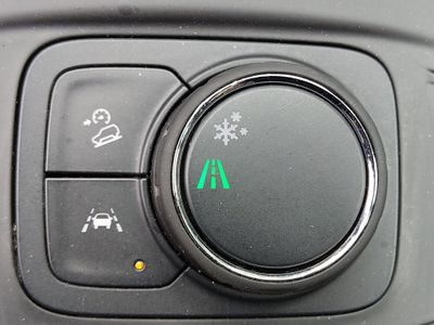 2024 GMC Terrain — photo 18 view