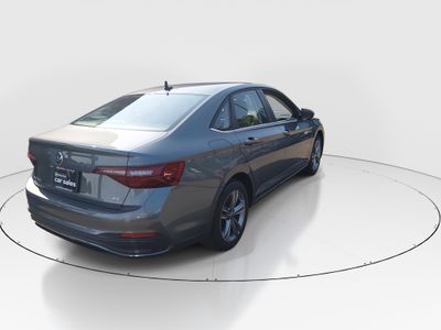 2024 Volkswagen Jetta - Photo 7