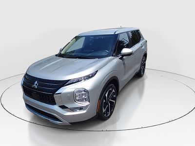 2024 Mitsubishi Outlander — rear three-quarter view