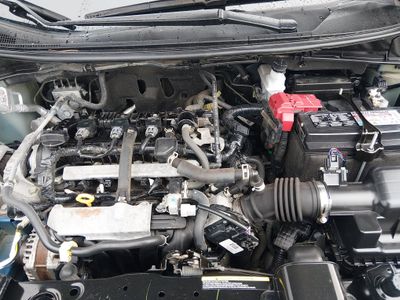 2023 Nissan Versa — photo 9 view
