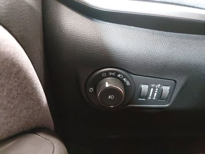 2024 Jeep Compass - Photo 13