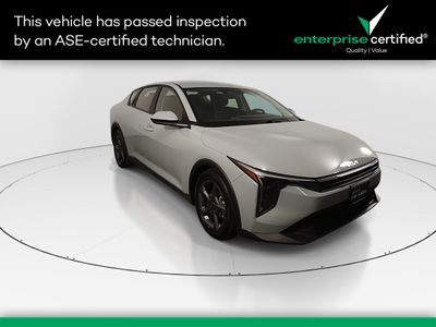 2025 Kia K4 - Photo 1